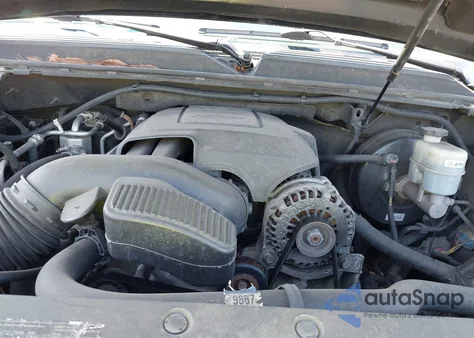 2010 GMC Yukon Denali z USA, uszkodzony, nr VIN 1GKUKEEF8AR100600